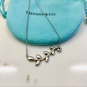 Tiffany&Co Necklace|Oliver Branch silver necklace